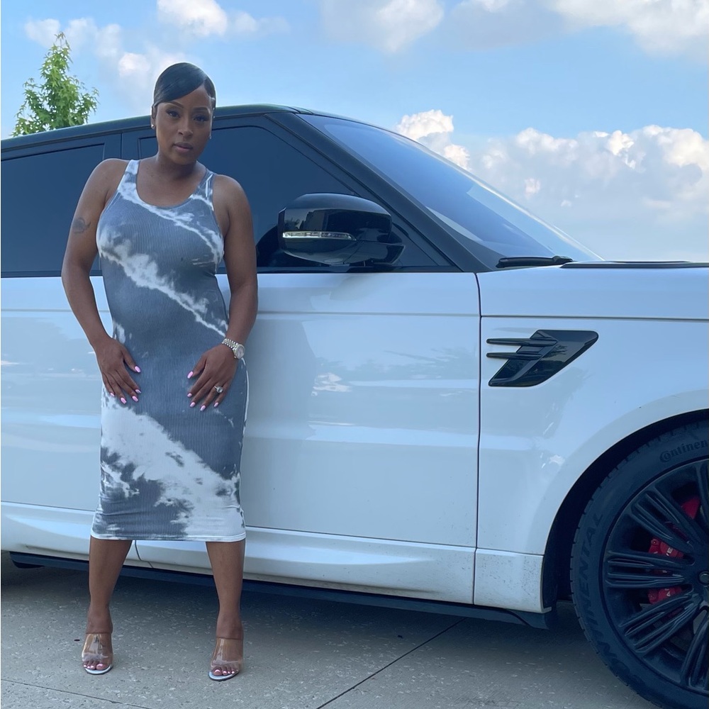 Sleeveless Tie-Dye Bodycon Midi Dress - Gray/White